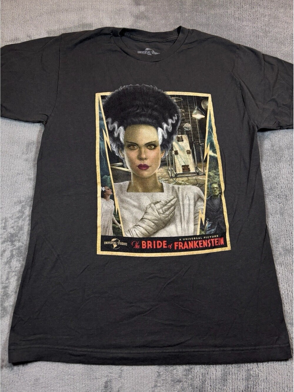 Universal Studios Bride Of Frankenstein Shirt M Gray Classic Horror Graphic Tee